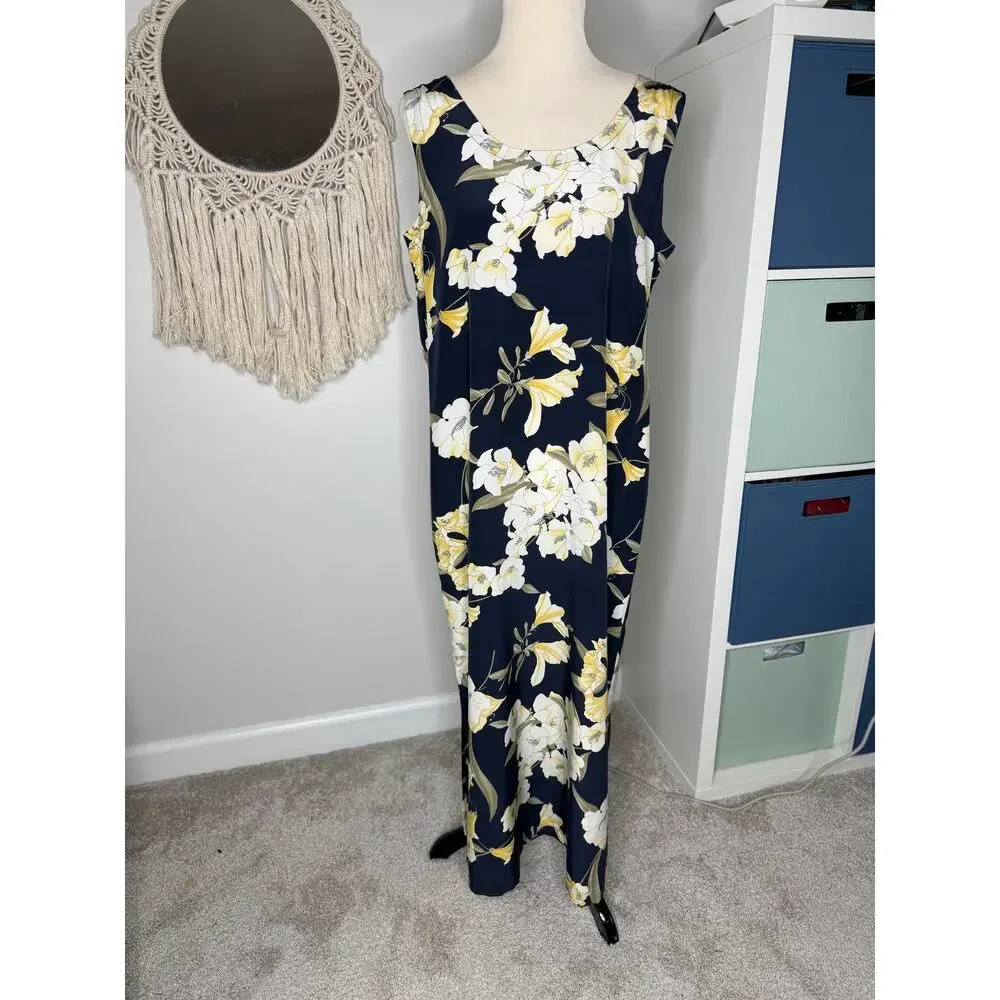 phoebe buffay dress Friends: Phoebe's 5 Best Outfits (& 5 Worst) or something completely different Phoebe Buffay 90s vintage hippie